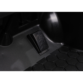 Autko dla dzieci Porsche Cayenne Czarny BDM0990.CZ